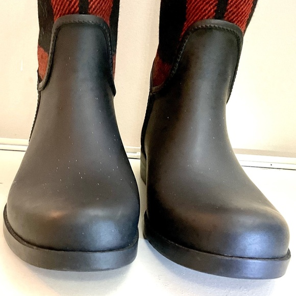 Coach Tristee Back Lace Up Fleece Lined Buffalo Plaid Rain Rubber Boots Size 10B - Picture 5 of 16